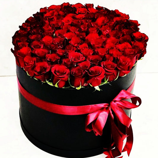 Black Box Rose Emporium - 70 Red Roses
